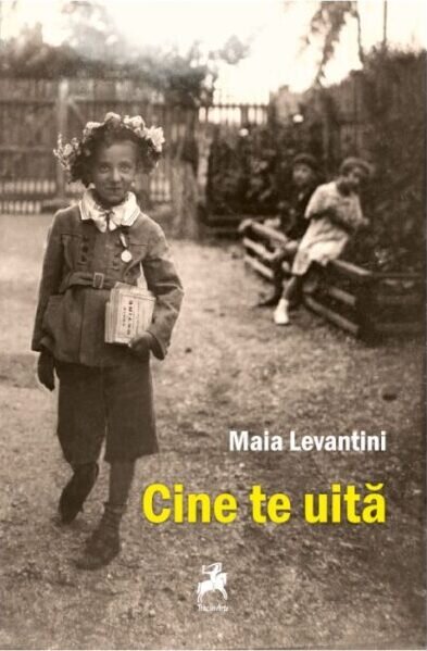 Cine te uită