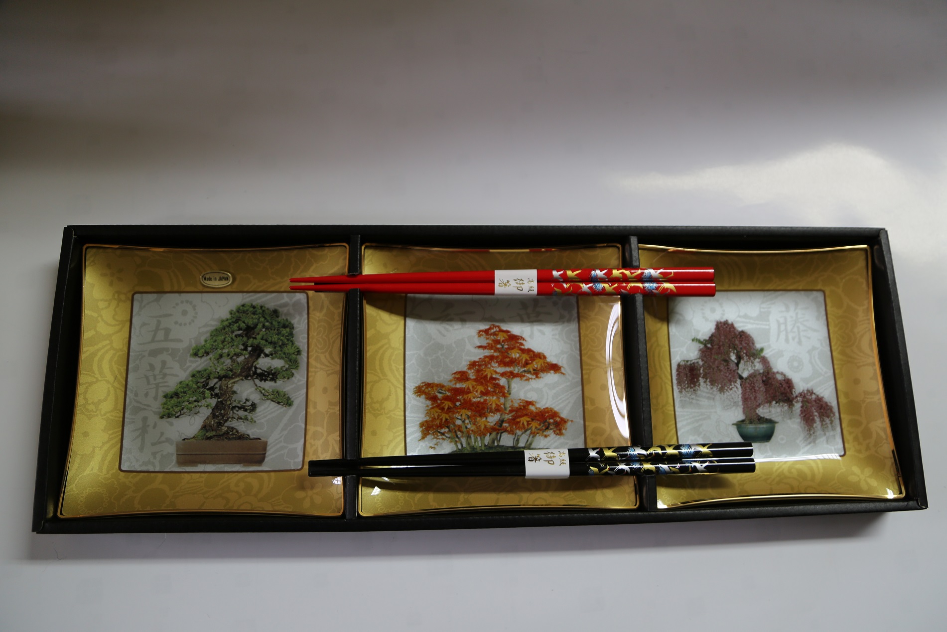 Set bete si farfurii mici Bonsai