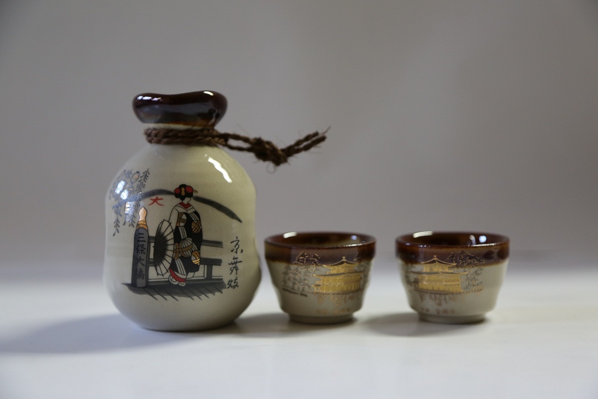 Set sake Maru